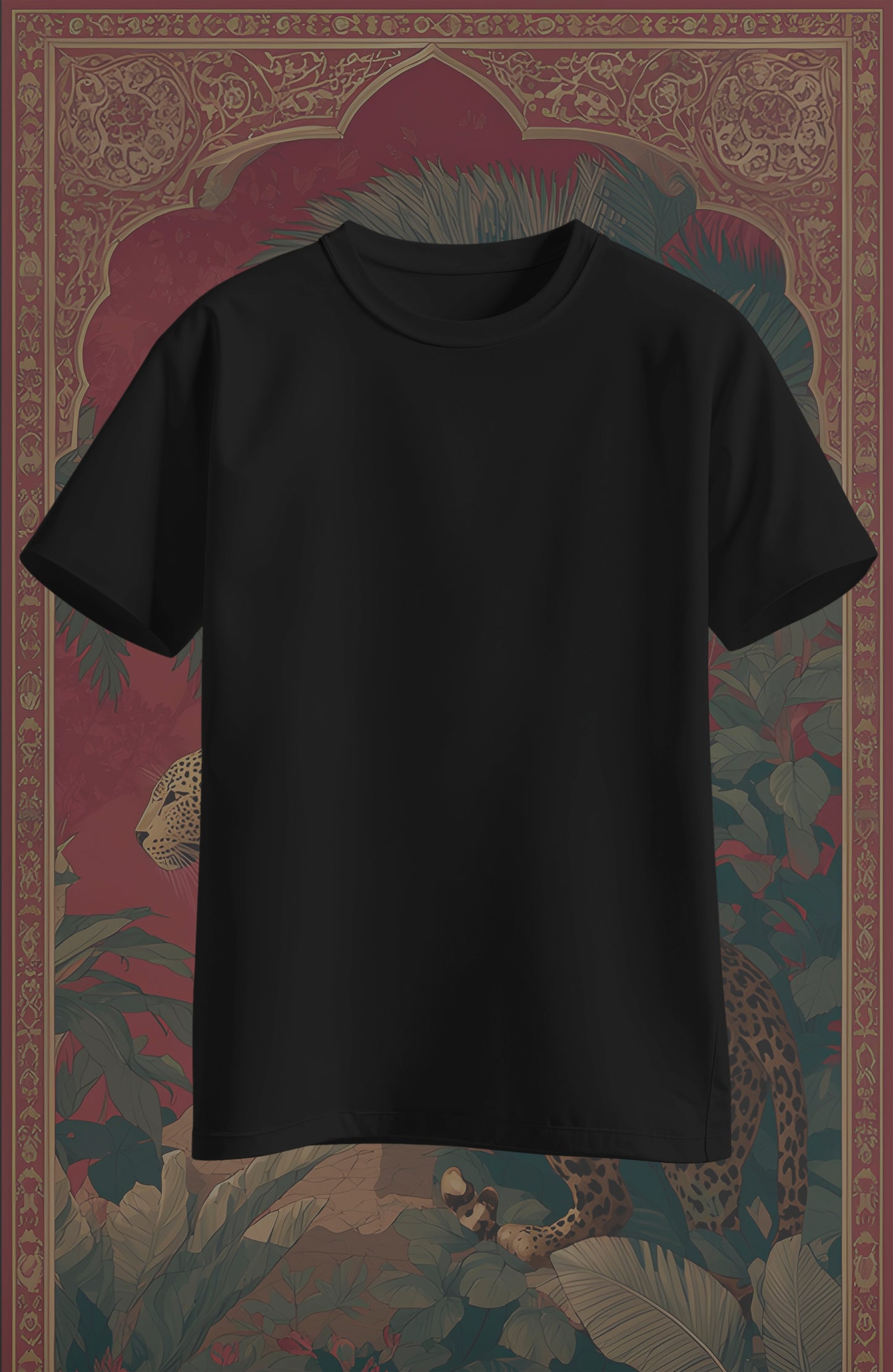 LEOPARD IN A LUSH T-SHIRT